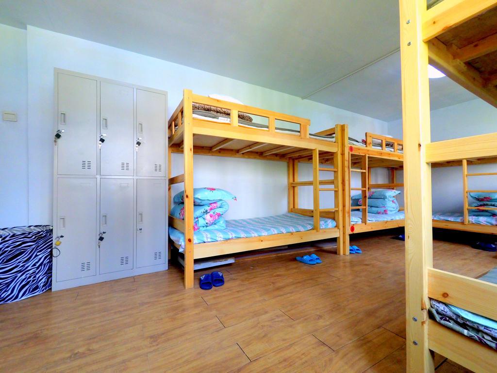First Met Backpackers Hostel 承德 外观 照片
