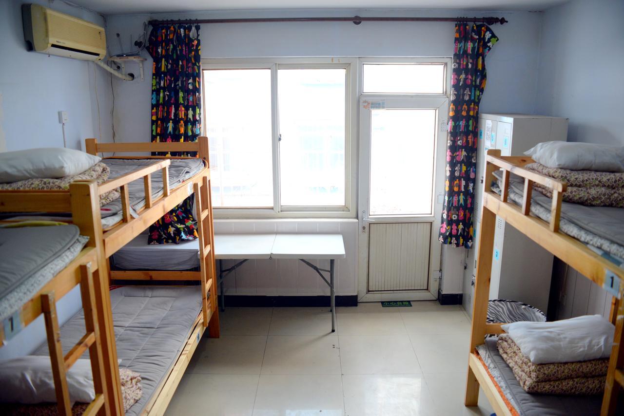First Met Backpackers Hostel 承德 外观 照片