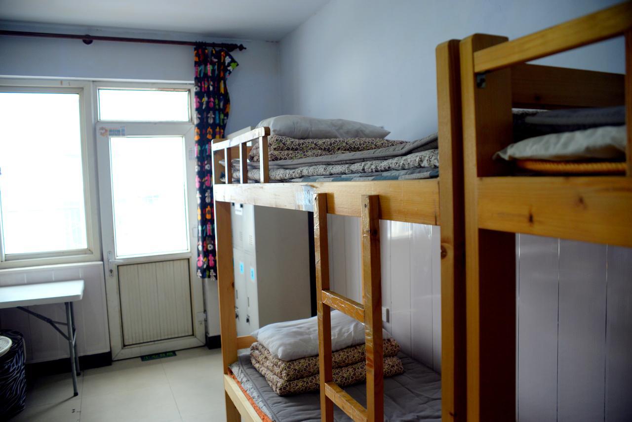 First Met Backpackers Hostel 承德 外观 照片